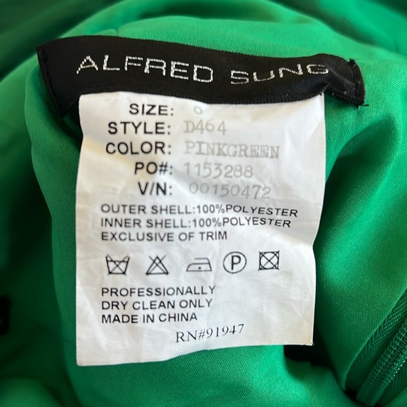 Emerald green Alfred Sung dress - Picture 3 of 4